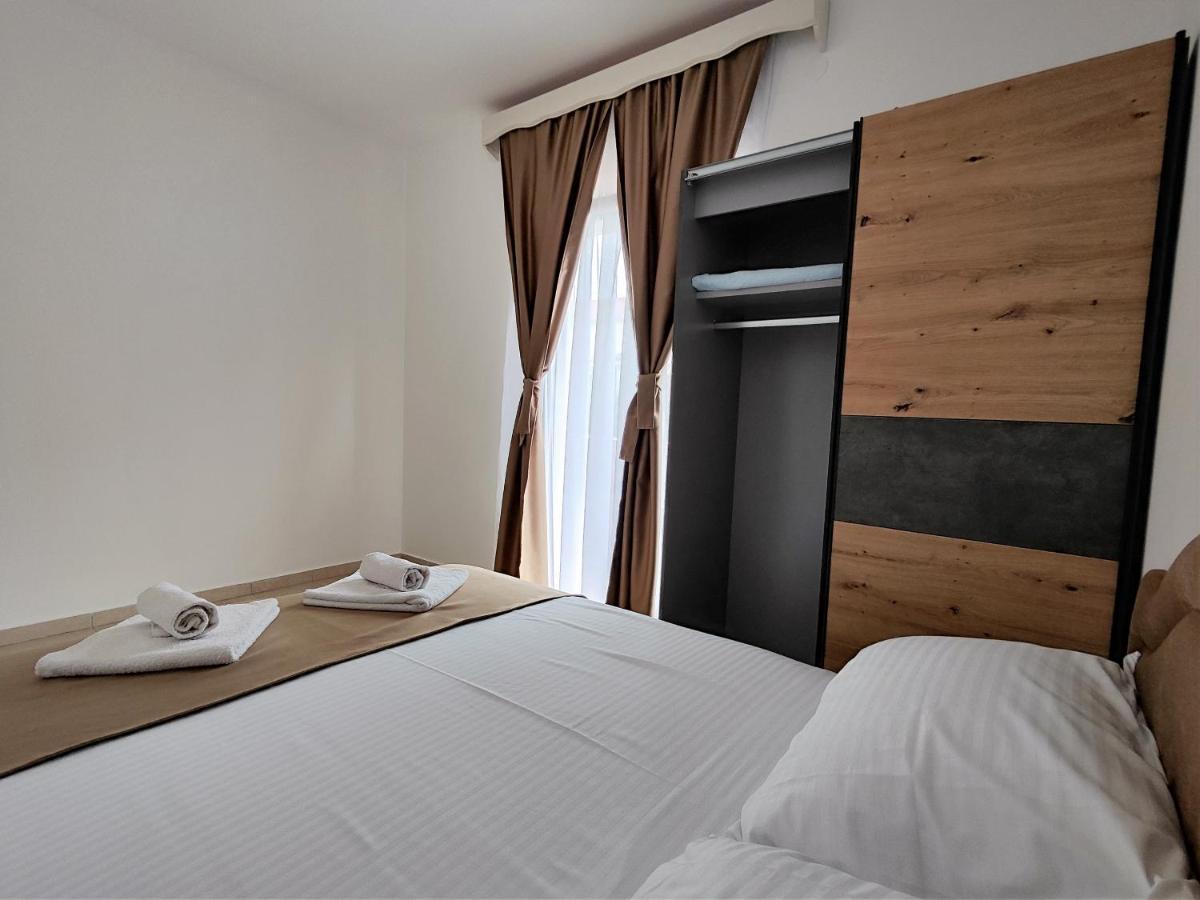 Villa Hera Budva Buitenkant foto