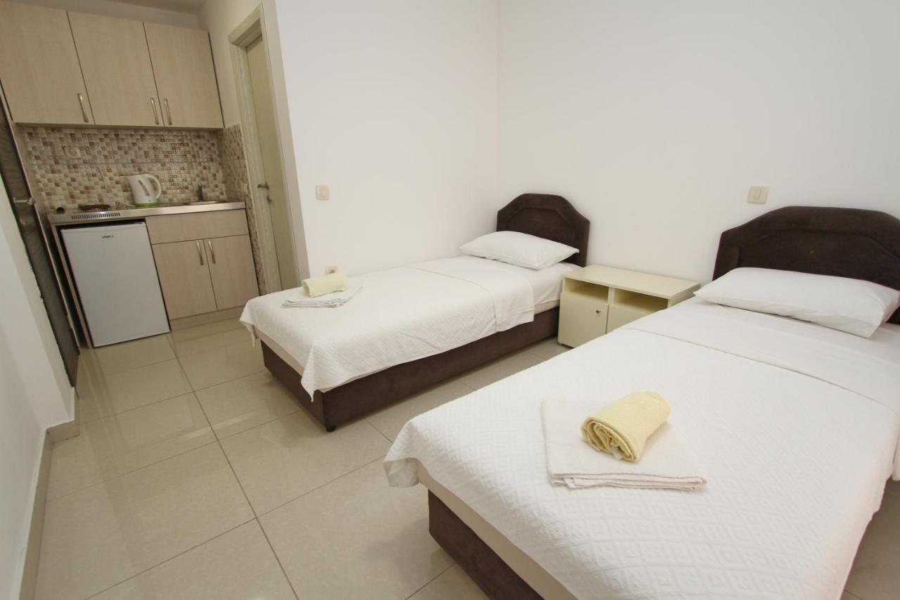 Villa Hera Budva Buitenkant foto